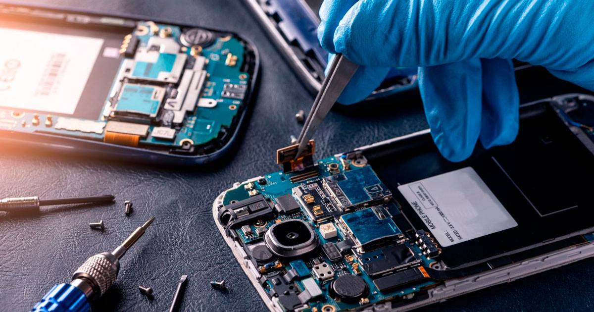 Чому слід звертатится до професіоналів для ремонту телефонів